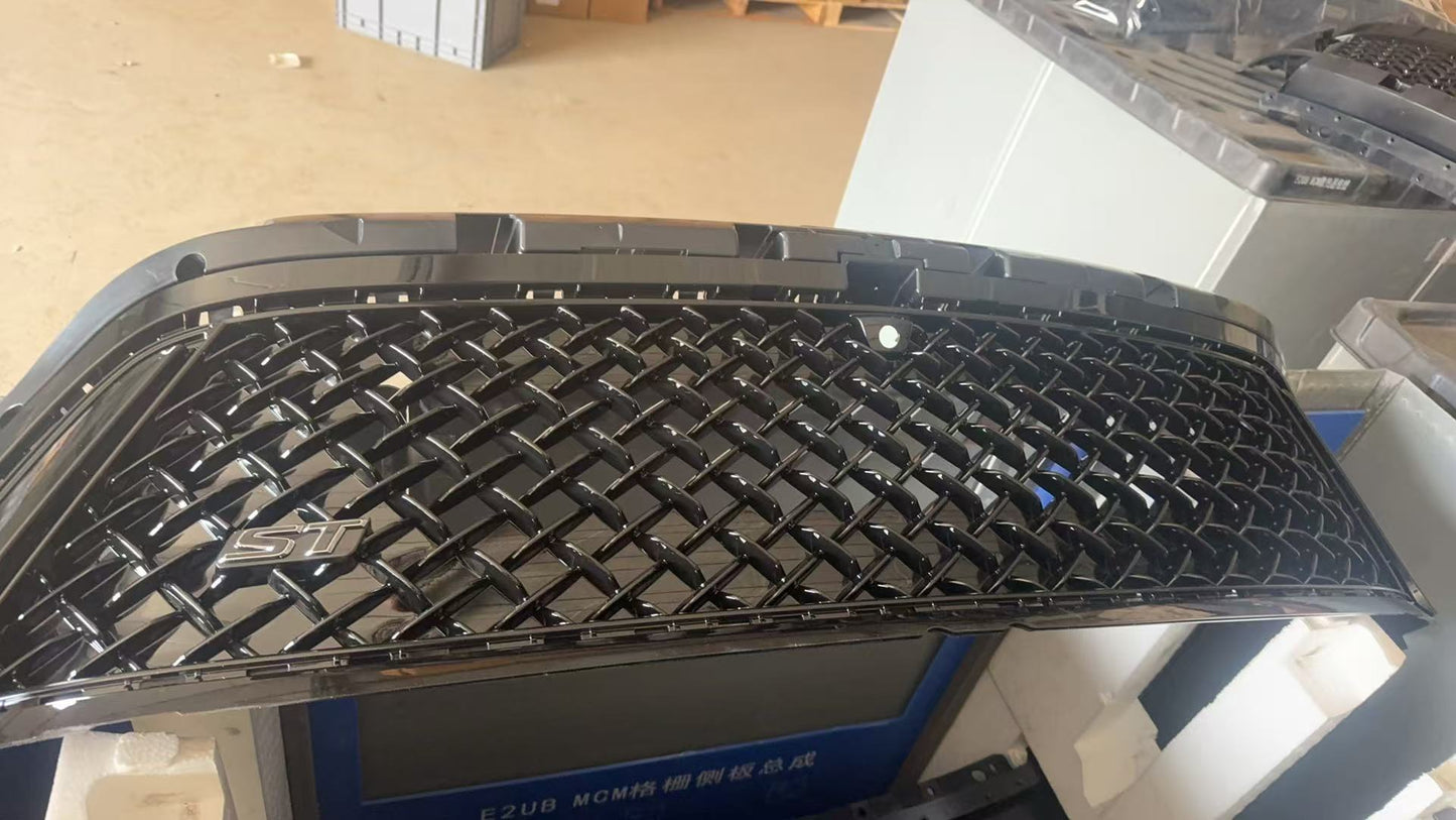 2024 - 2025 ENVISION ST SPORT TOURING GRILLE OEM 26475075 26475072 NEW
