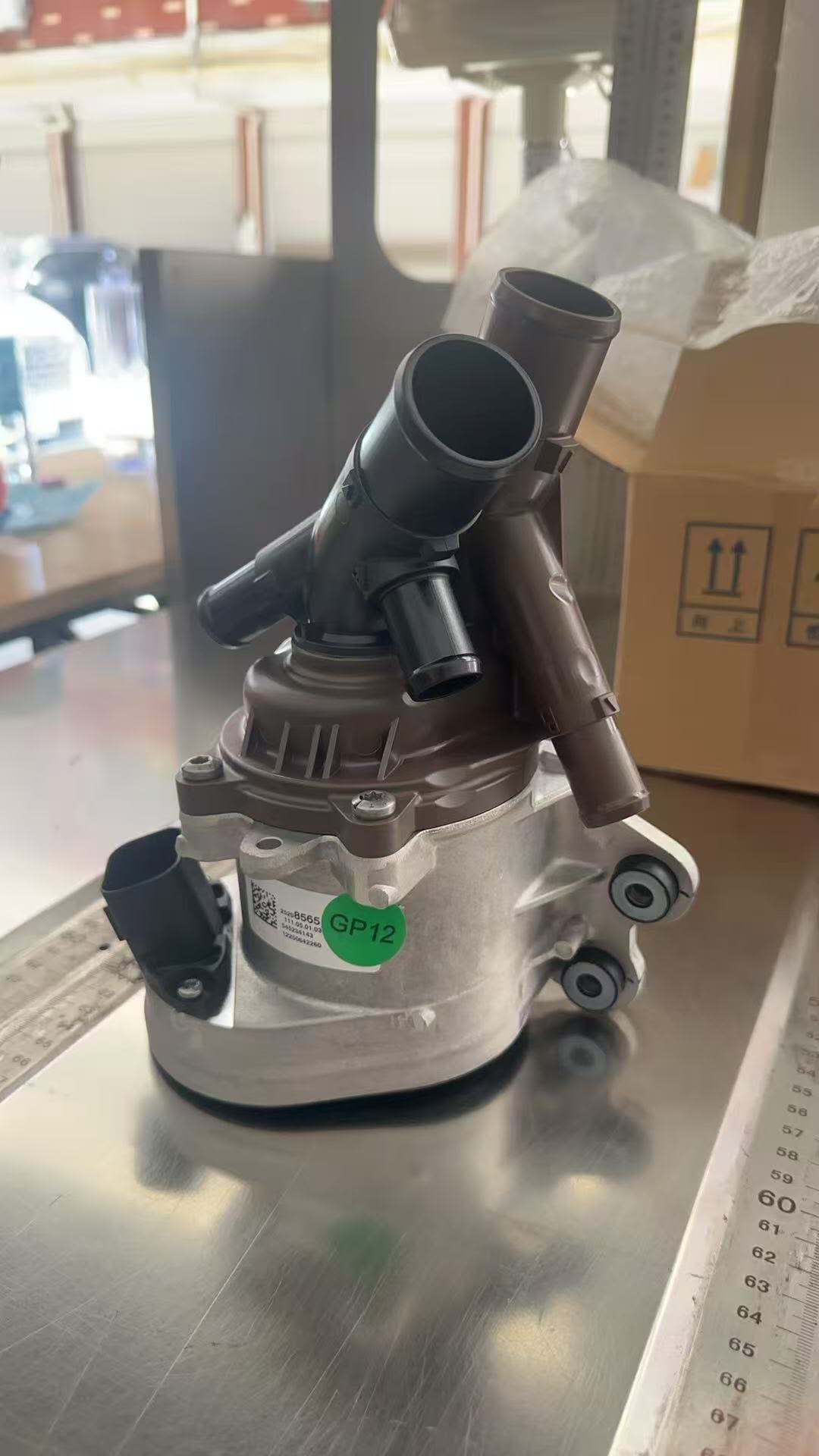 21-25 TRAILBLAZER 20-25 ENCORE GX ELECTRIC WATER PUMP # 12718625 GM NEW