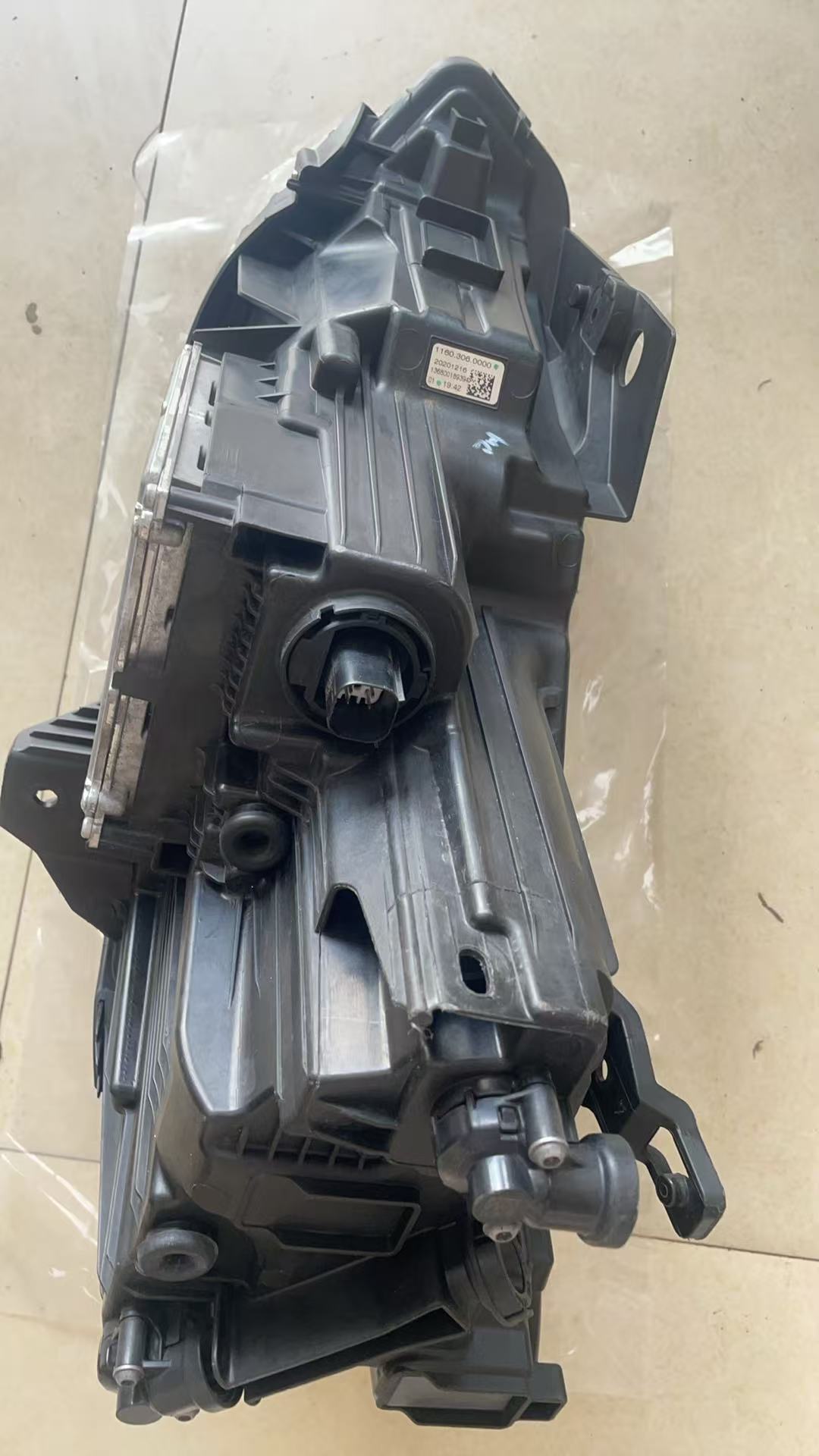 2020-2025 XT6 LED UPPER LEVEL HEADLIGHT LEFT RIGHT SIDE OEM GM USED