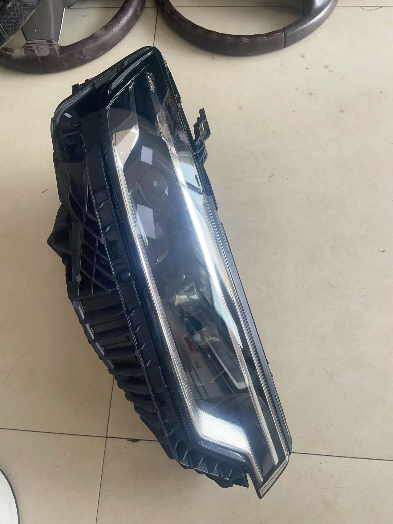 2020-2025 XT6 LED UPPER LEVEL HEADLIGHT LEFT RIGHT SIDE OEM GM USED