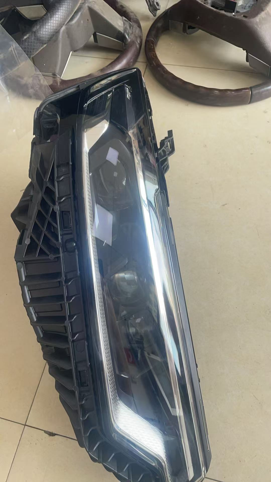 2020-2025 XT6 LED UPPER LEVEL HEADLIGHT LEFT RIGHT SIDE OEM GM USED