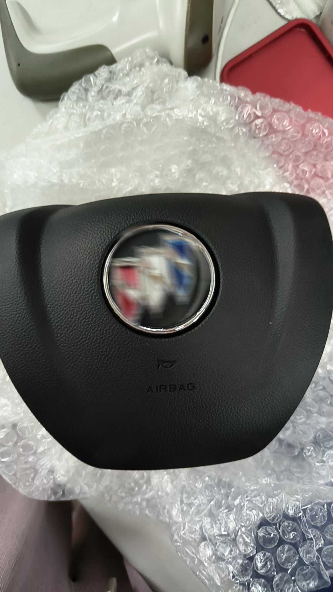 2022-2024 Driver Wheel Airbag NEW  84949425