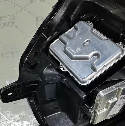 2017-2019 XT5 LED HEADLIGHT LEFT RIGHT SIDE OEM GM USED