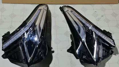2017-2019 XT5 LED HEADLIGHT LEFT RIGHT SIDE OEM GM USED