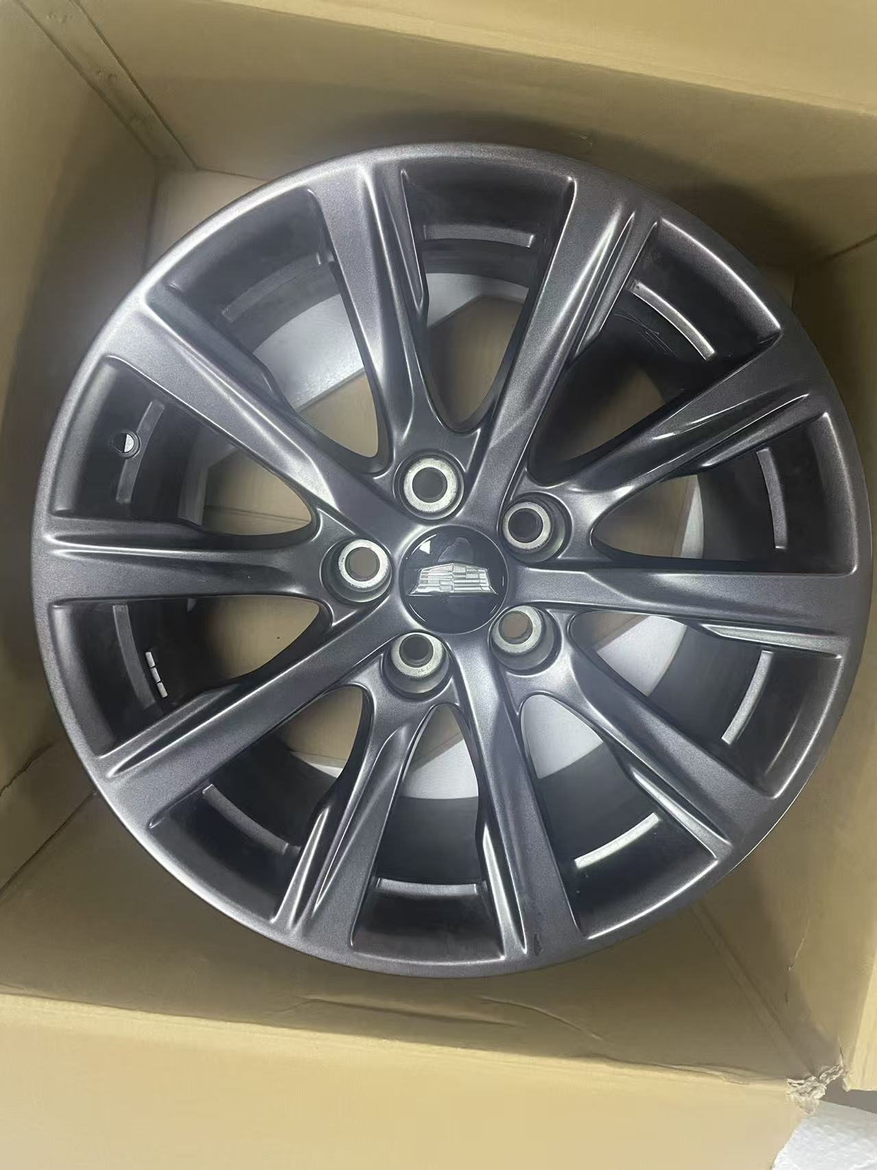2020 - 2025 CT5  18" OEM Wheel Rim NEW OE 42889133
