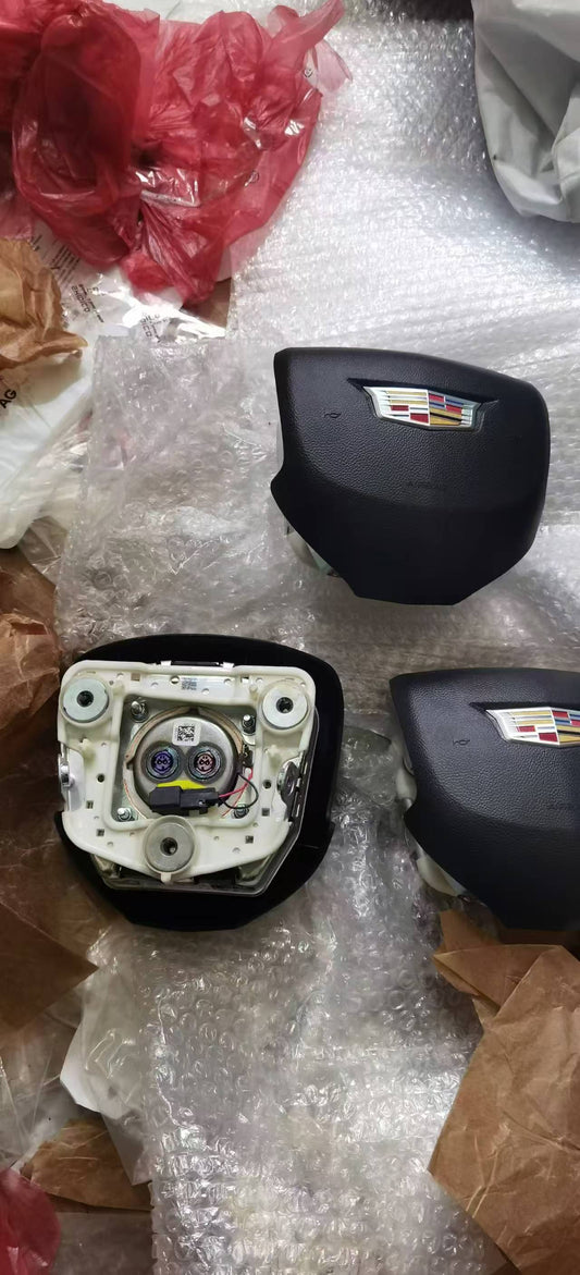 2020 - 2025  XT6  Driver Wheel Airbag NEW 84763631 OE