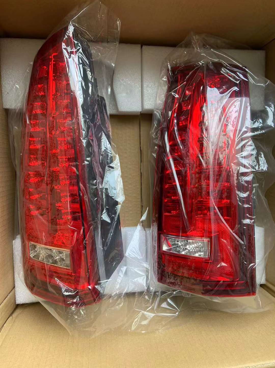 2005-11 STS EURO RED EXPORT TAILLIGHTS PAIR SET NEW USED OEM