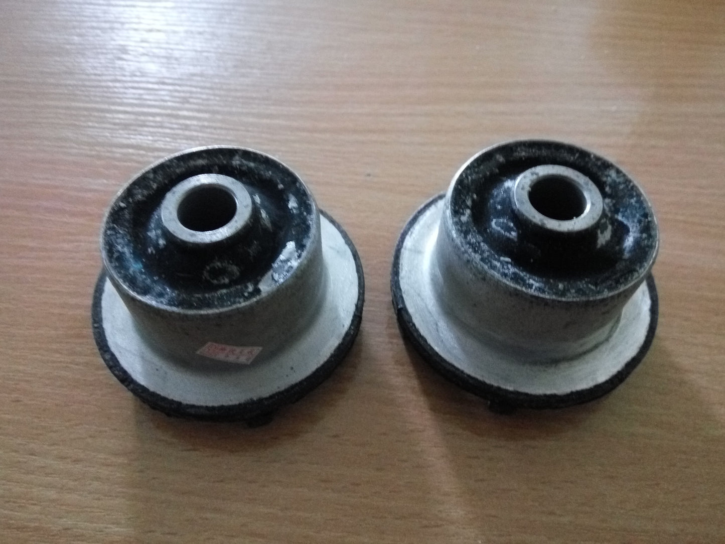 2005-2011 STS SLS FRONT SHOCK MOUNTS PAIR NEW